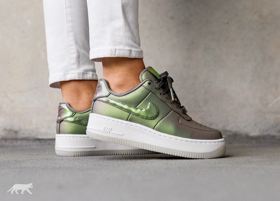 Nike w 2025 af1 upstep prm